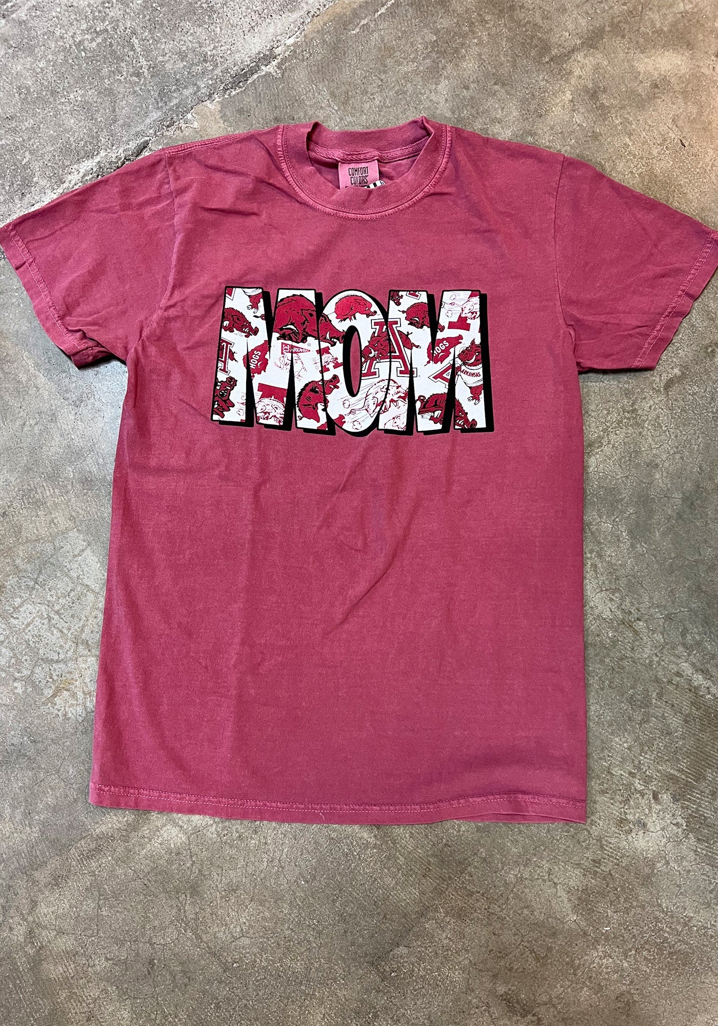 Arkansas MOM T-Shirt