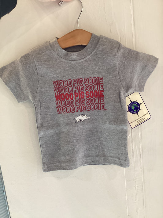 WHOOO PIG SOOIE OXFORD SHORT SLEEVE TEE